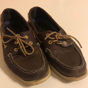 Sperry leather boat shoes